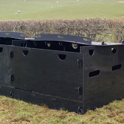 recycled plastic outdoor sheep pens with roof